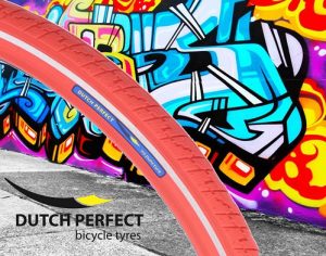 Buitenband Dutch Perfect 28 x 1.40" / 40-622mm anti-lek -  rood met reflectie