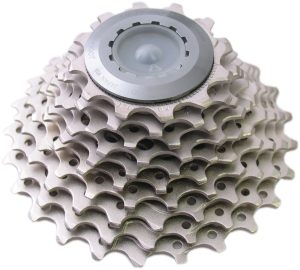 Cassette 10-speed Shimano Ultegra CS-6700 12-25 tands