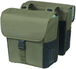 Dubbele fietstas Basil GO 32 liter - 14 x 27 x 31 cm - donkergroen